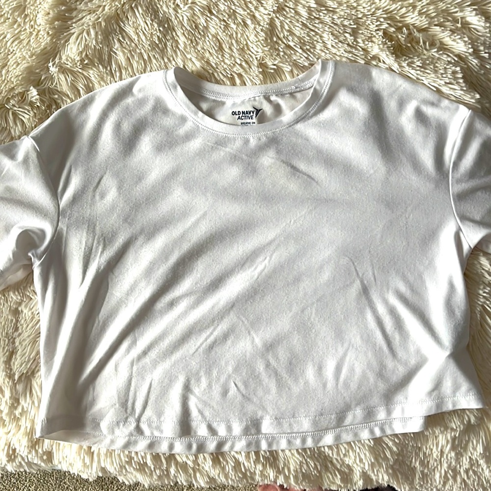Old navy active white tee!